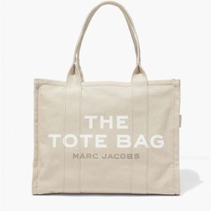 Marc Jacobs The Large Tote in Beige